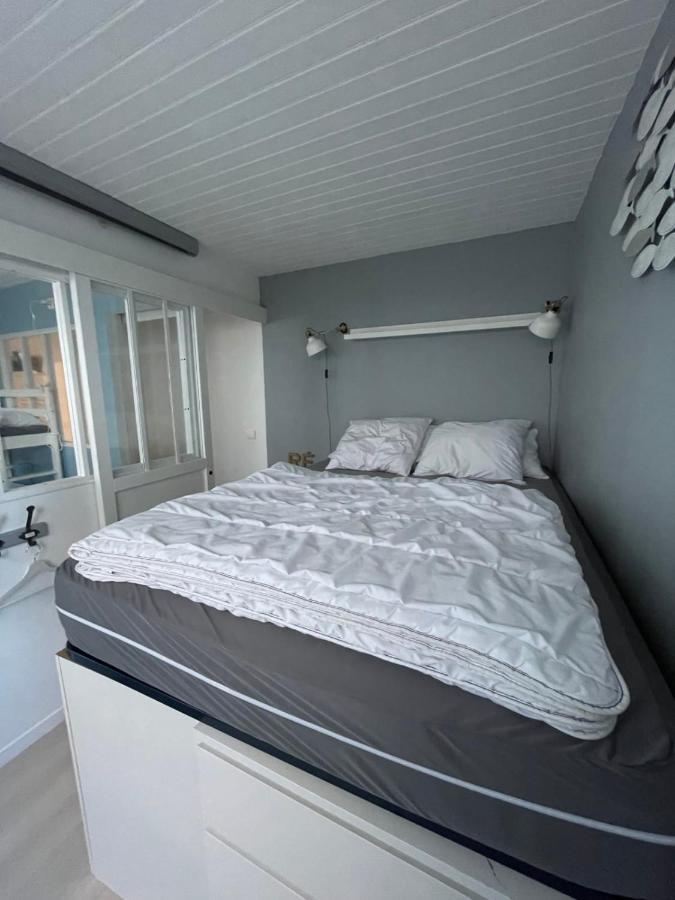 Cosy Apartment In The Center Of La Flotte Kültér fotó